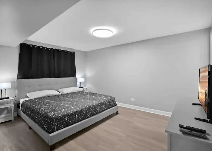 Extravagance In Holiday home Schaumburg