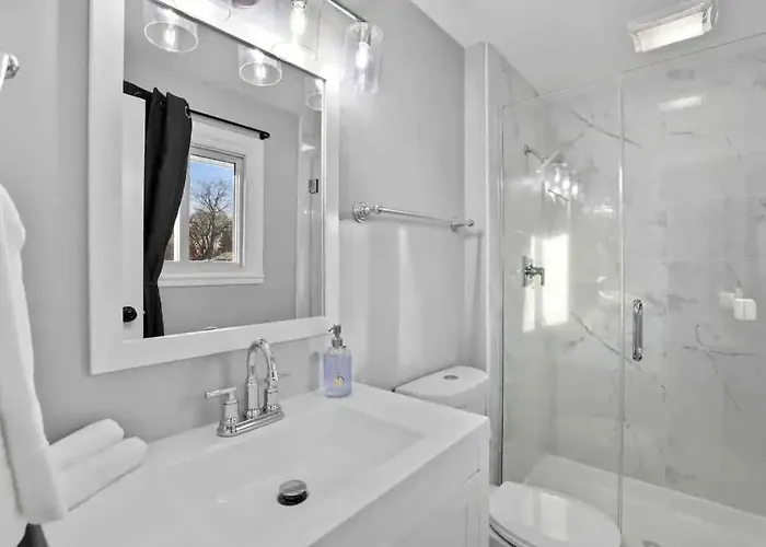 Extravagance In Holiday home *